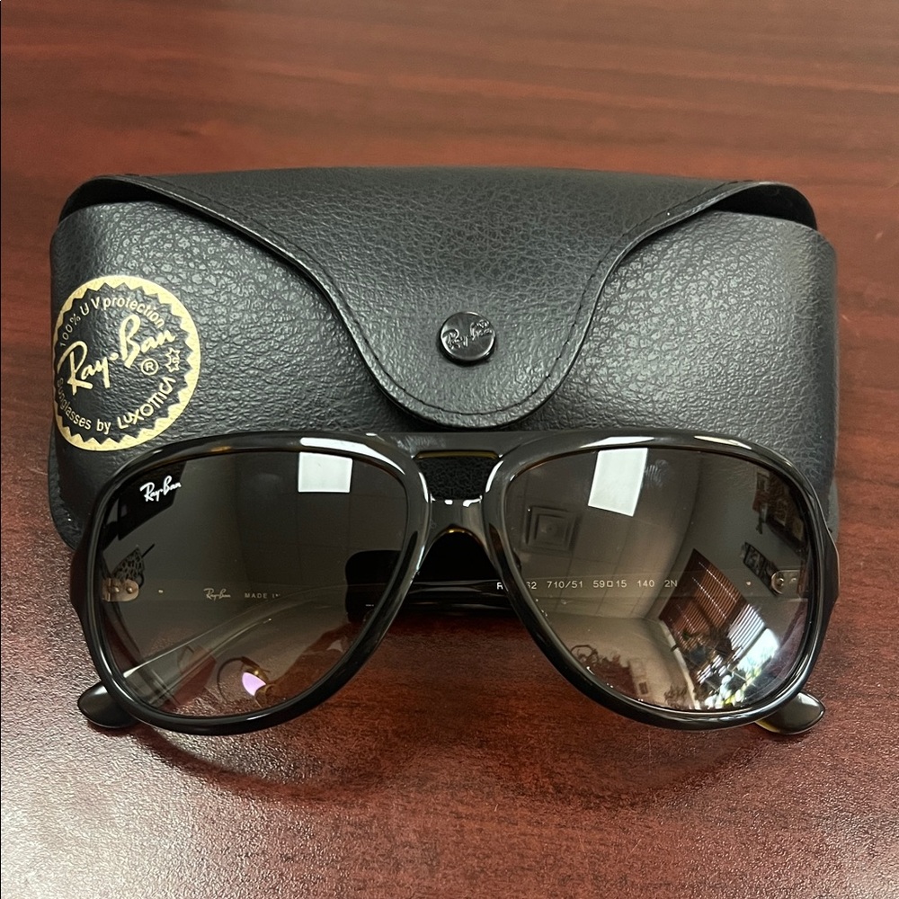 Ray-Ban Glossy Black Sunglasses